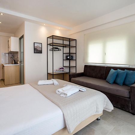 Agali Rooms Skala Rachoni  エクステリア 写真
